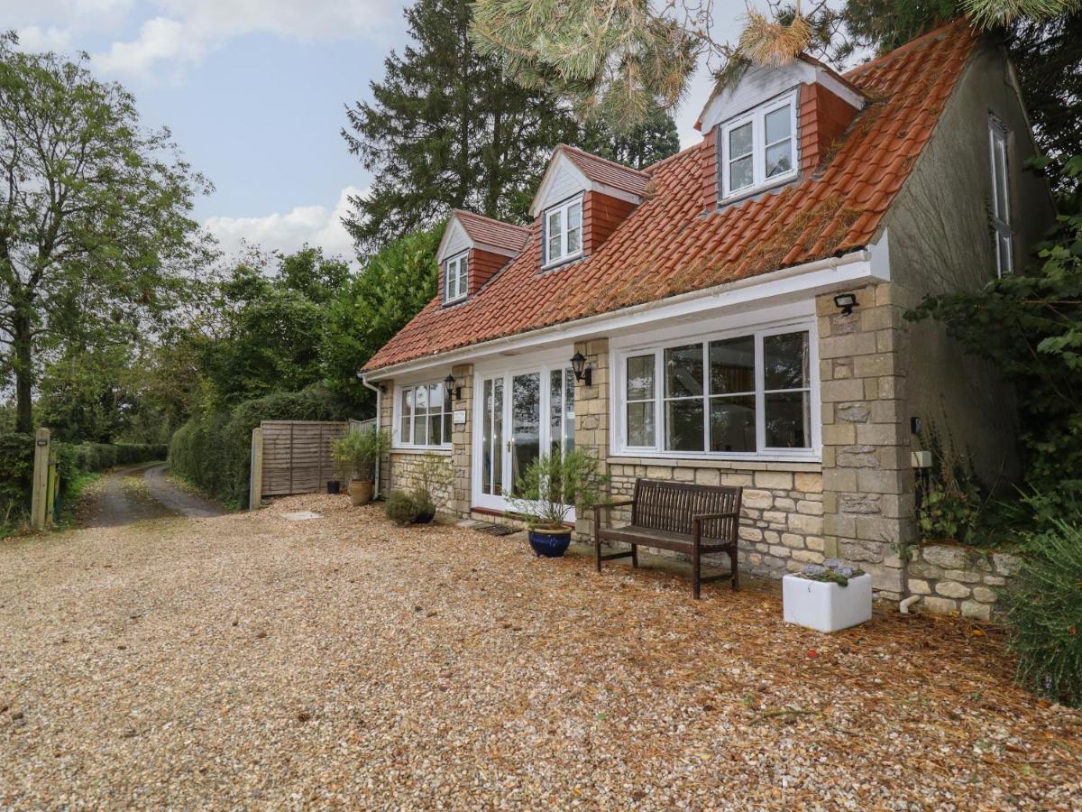 The Cottage At Barrow Mead Bath Bagian luar foto